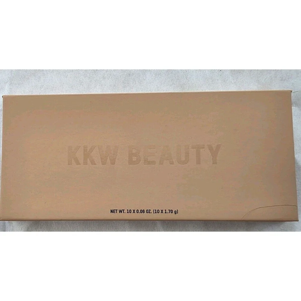 BRAND NEW KKW Beauty Eyeshadow Palette Classic Blossom HTF